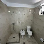Tila House ساراندا