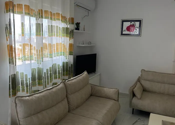 Tila House * Sarandë