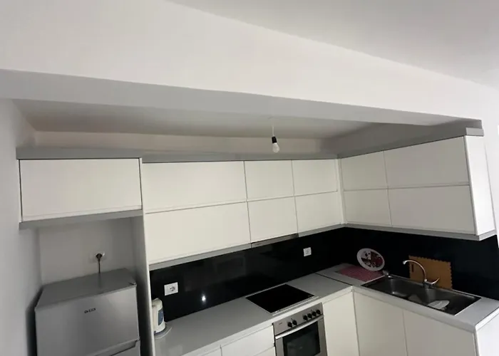 Tila House 公寓 Sarandë