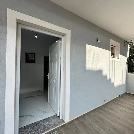 Apartment Tila House