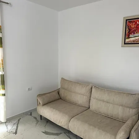 아파트 Tila House Sarandë