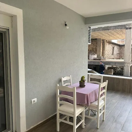 Apartment Tila House