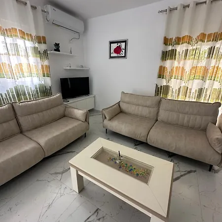 Tila House