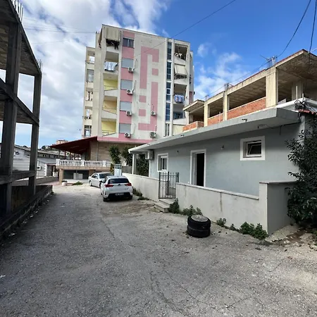 Tila House Apartment