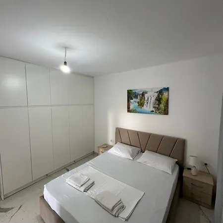 Tila House